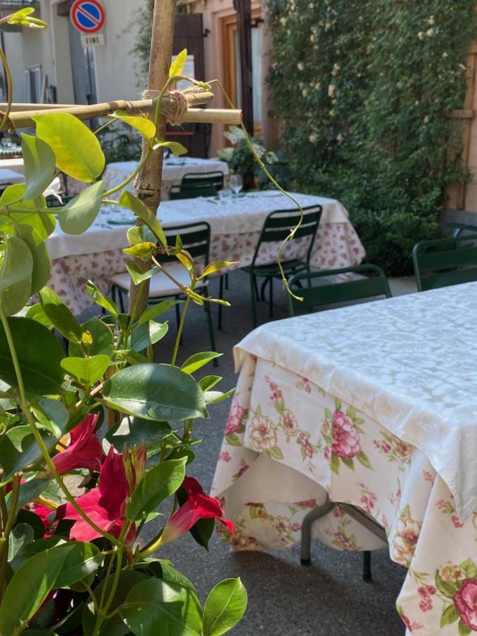 Locanda La Posta カヴール エクステリア 写真